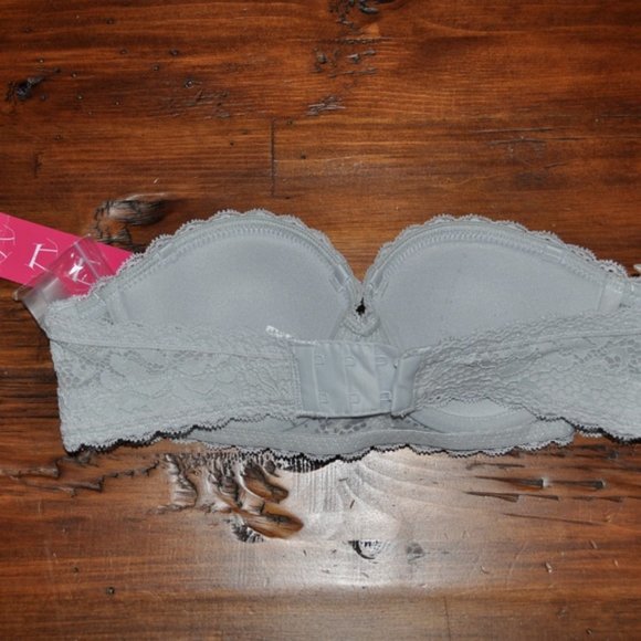 3/$25 Women's Bra Lace Lightly Lined - Picture 3 of 4